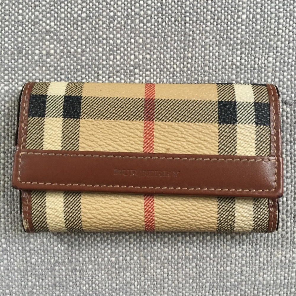 Burberry key and card holder